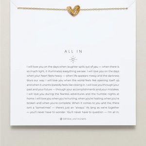 ALL IN NECKLACE